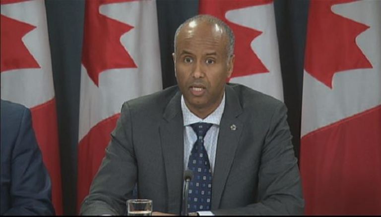 وزير الهجرة الكندي أحمد حسين 