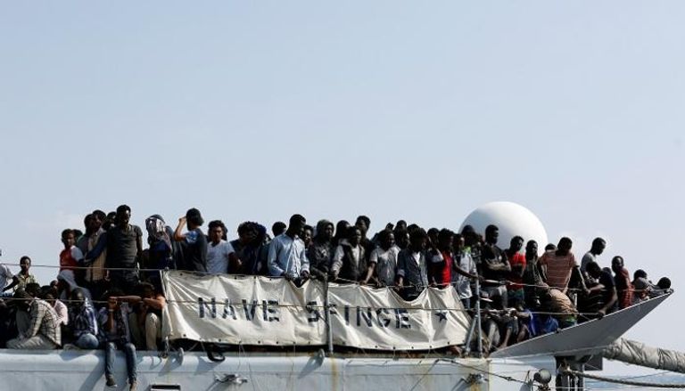موجات الهجرة غير الشرعية تتدفق على إيطاليا - أرشيفية