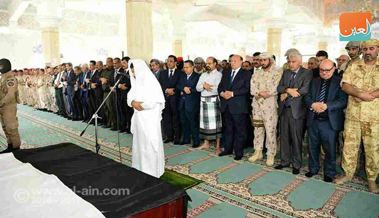 صلاة الجنازة على الشهيد اليافعي