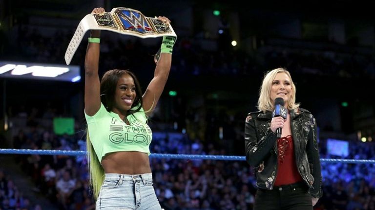 أليكسا بليس تعلن تحديها لناعومي