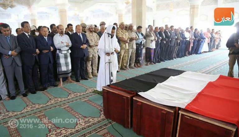 اليمنيون يشيعون الشهيد اليافعي
