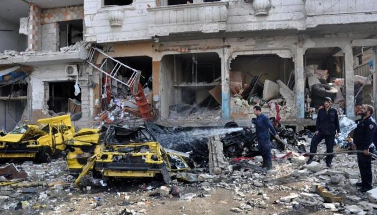 42 قتيلا في هجومين انتحاريين على مقرات امنية في حمص 