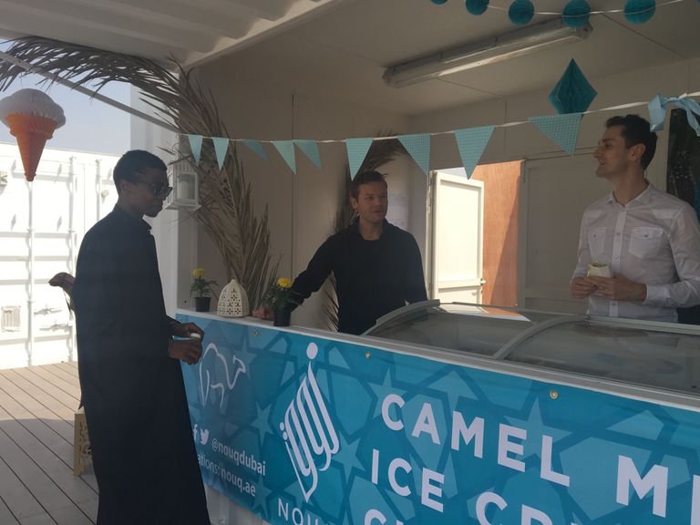 كانتين الشاطئ برعاية اتصالات في مهرجان دبي للمأكولات 2017