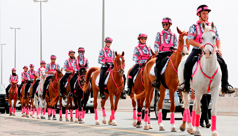 شعار القافلة الوردية