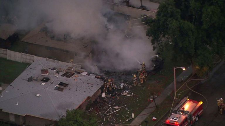 صورة من الحادث الذي أودى بحياة 4 أشخاص