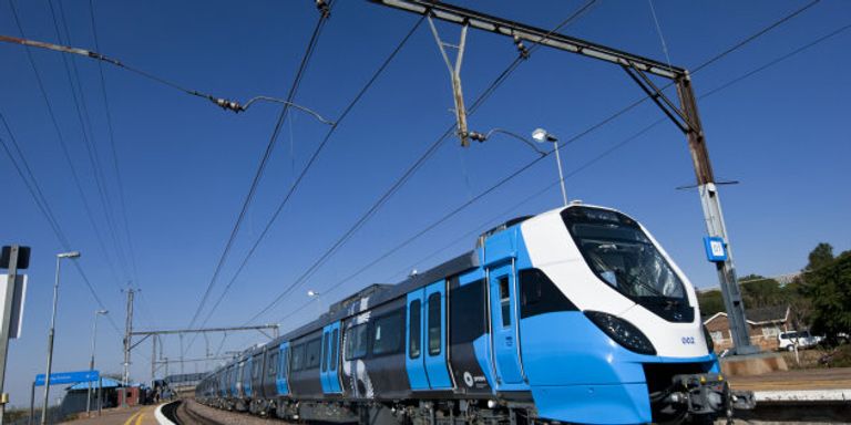 ليتسوالو رفع راتبه إلى 450 ألف دولار