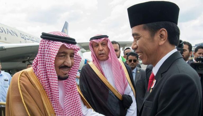 وصول الملك سلمان بن عبدالعزيز آل سعود إلى إندونيسيا