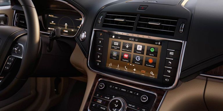 10 مميزات لا بد من وجودها في سيارتك الجديدة