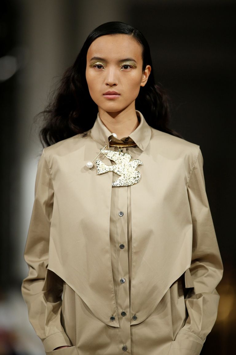 أحدث صيحات الموضة لخريف وشتاء 2017/2018