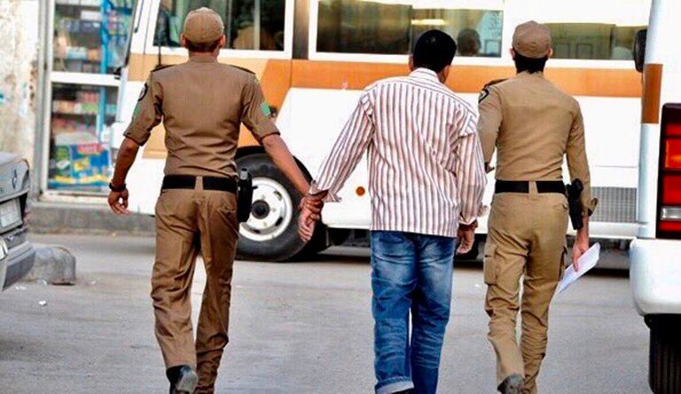 الأمن العام أثناء ضبط المخالفين