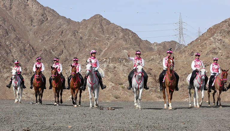 الفحص الطبي خلال القافلة الوردية