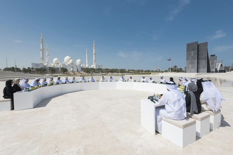 محمد بن راشد: استراتيجية الخير تضم 1000 مبادرة عملت عليها 100 جهة