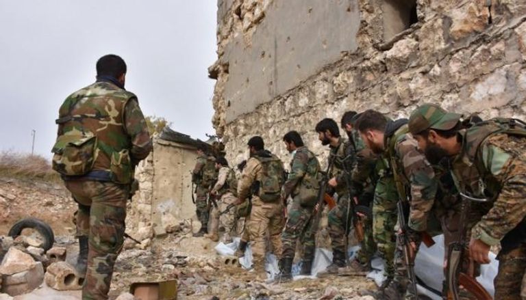 الجيش السوري خلال تقدمه في حلب (الفرنسية)