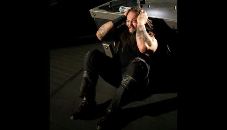 أورتن يحرق كوخ براي ويت