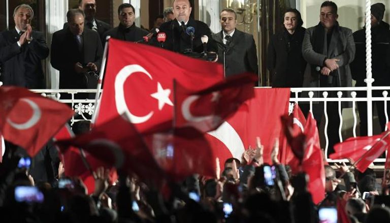 وزير خارجية تركيا يوبخ المسؤولين الألمان في عقر دارهم