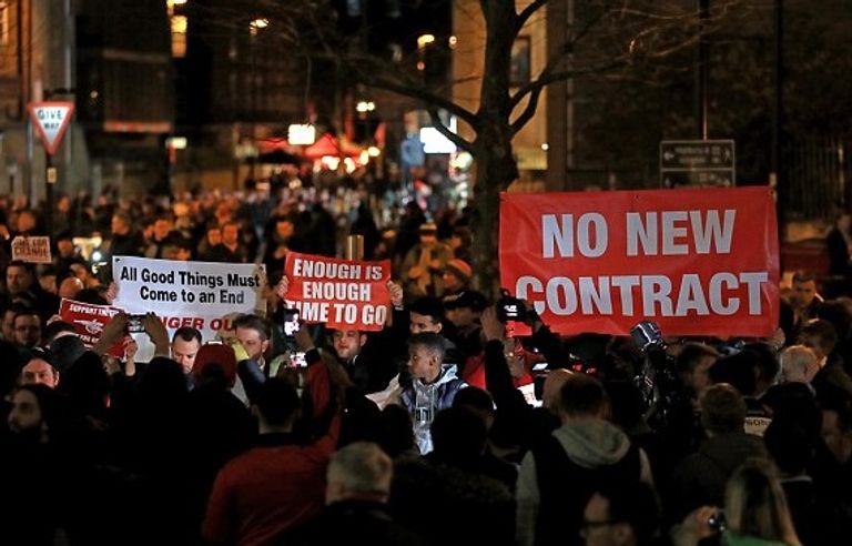 صورة من احتجاجات جماهير أرسنال