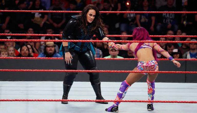 جولدبرج يوجه ضربة سبير إلى كيفين أوينز