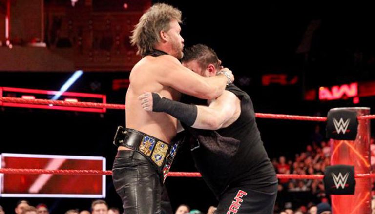 اشتباك قوي بين المصارعين الأربعة