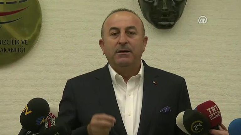 رجب طيب أردوغان أمام تجمع مؤيد بإسطنبول