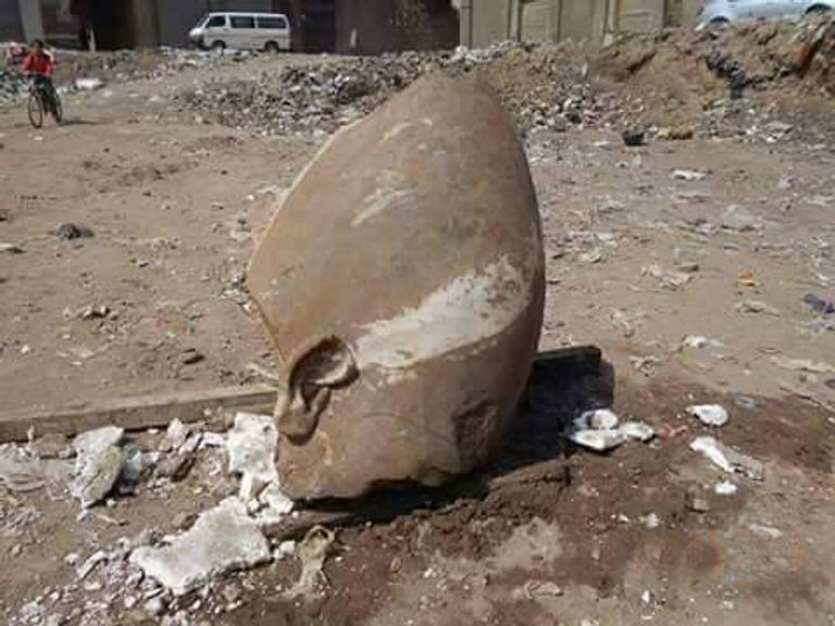 غضب في الأوساط الأثرية المصرية بسبب تمثال مكتشف لرمسيس