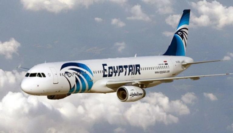 عودة طائرة مصرية لليونان