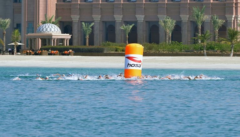 كأس العالم للسباحة المفتوحة بأبوظبي