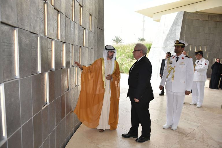 رئيس الأركان الخاص للرئيس الفرنسي يزور واحة الكرامة