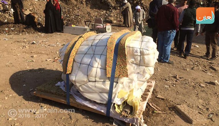 عملية انتشال الجزء الأخير من تمثال رمسيس الثاني