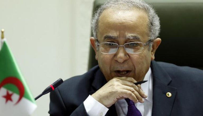 وزير الشؤون الخارجية والتعاون الجزائري رمطان لعمامرة