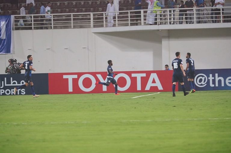 فرحة لاعبي الوحدة بالهدف تغطية حية لمواجهة الوحدة والهلال