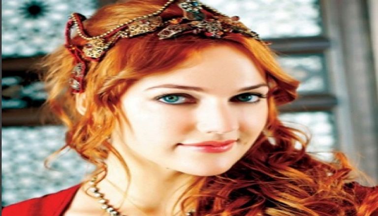 مريم أوزرلي