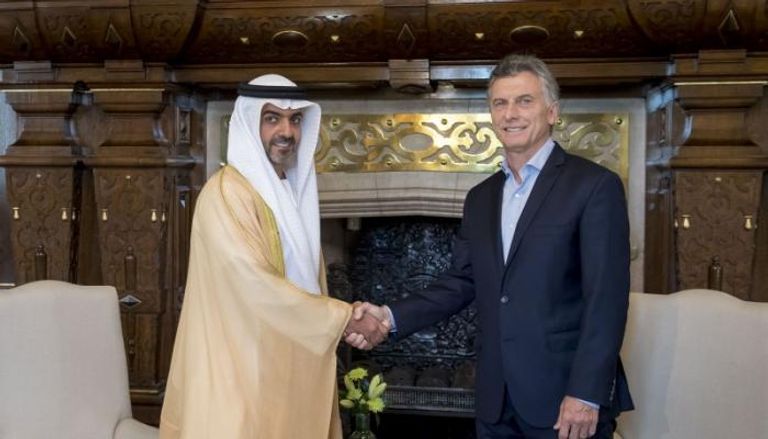 الشيخ حامد بن زايد آل نهيان يلتقي رئيس الأرجنتين