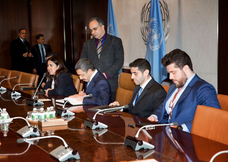 عبدالله بن زايد يلتقي جوتيريس