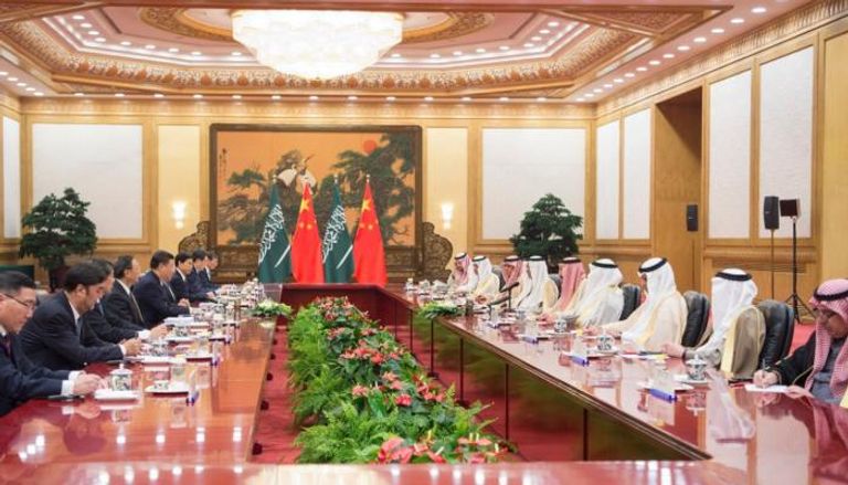 جلسة مباحثات رسمية بين العاهل السعودي والرئيس الصيني
