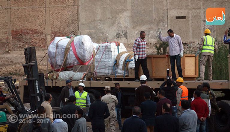 عملية نقل تمثال رمسيس