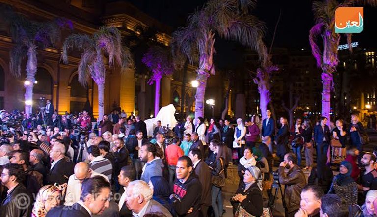 التمثال الفرعوني المكتشف