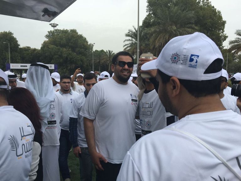 حسين الجسمي يشارك في مسيرة