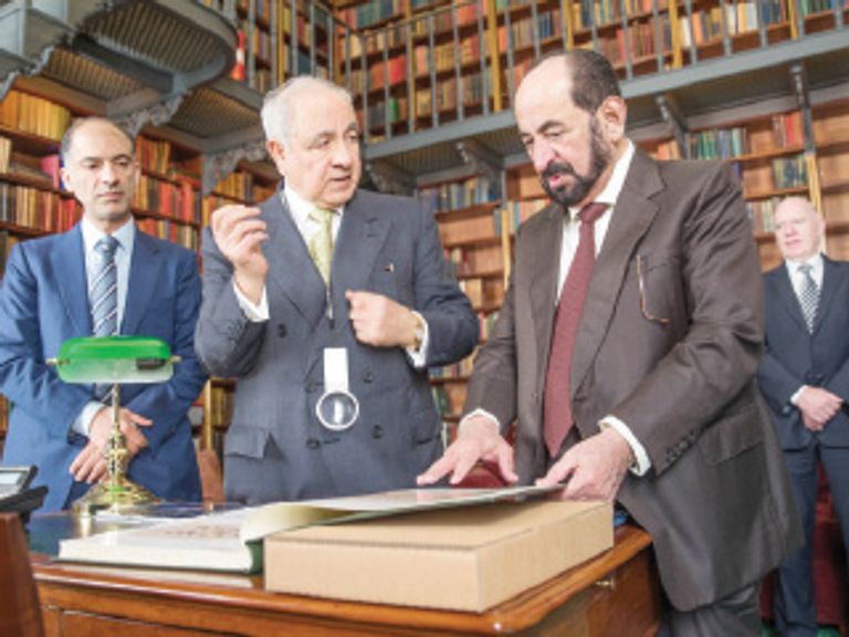 الشيخ الدكتور سلطان القاسمي عضو المجلس الأعلى حاكم الشارقة