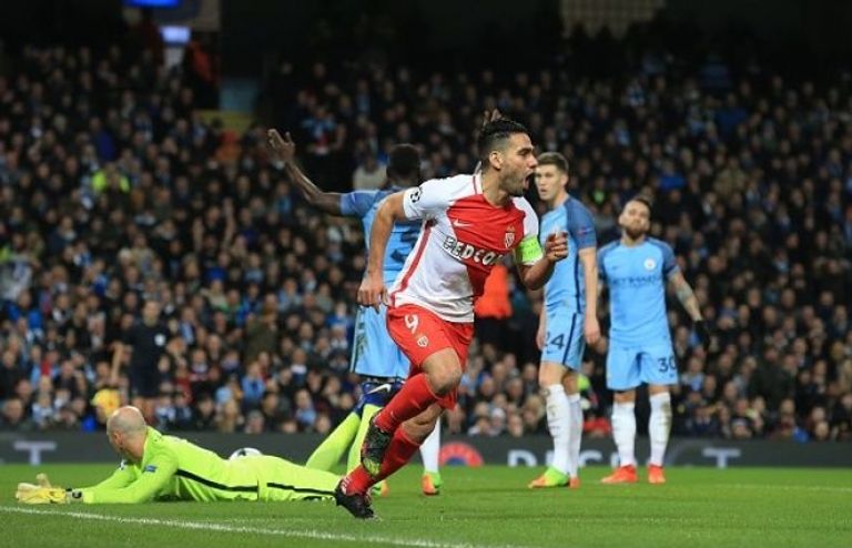 موناكو يحلم بالإنجاز