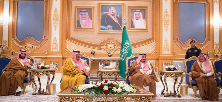 الملك سلمان بن عبد العزيز آل سعود يصل الرياض