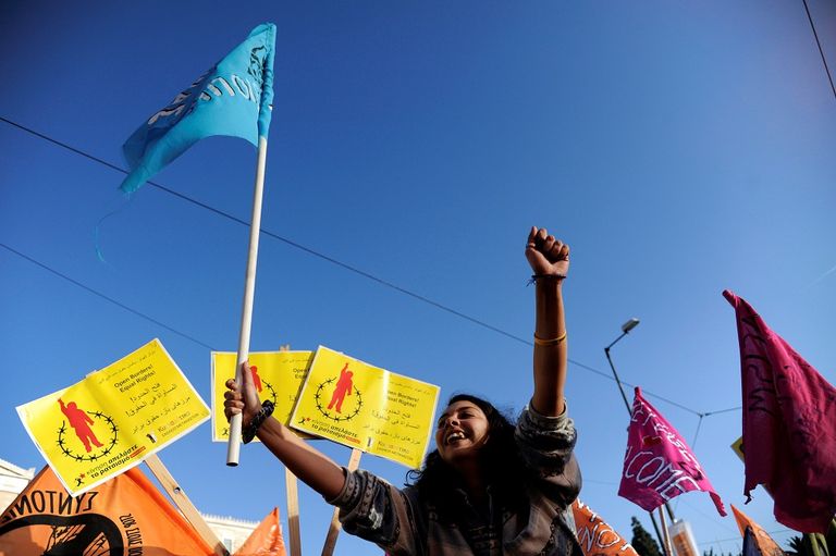 جانب من المظاهرات في أثينا - رويترز