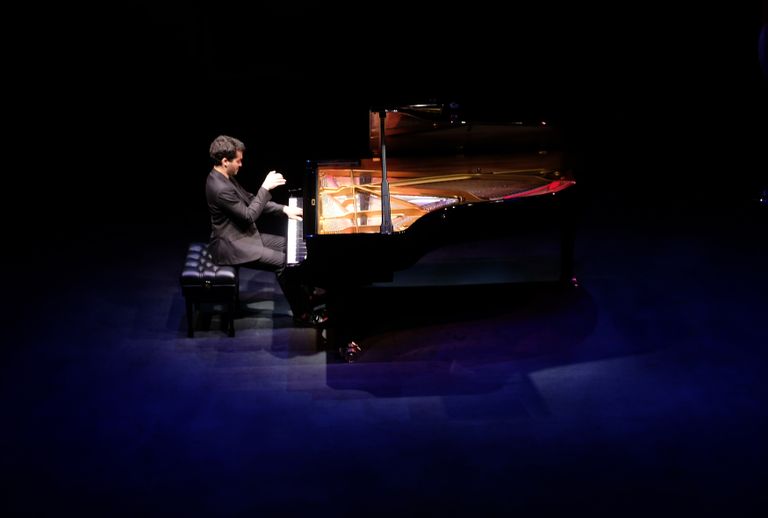 الإسباني خوان بيريث فلوريستان