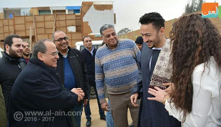 حمادة هلال بالجلباب الريفي