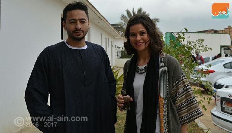 حمادة هلال بالجلباب الريفي