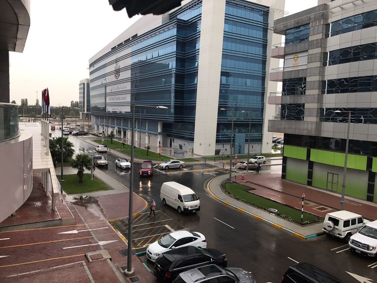 أمطار غزيرة على الإمارات