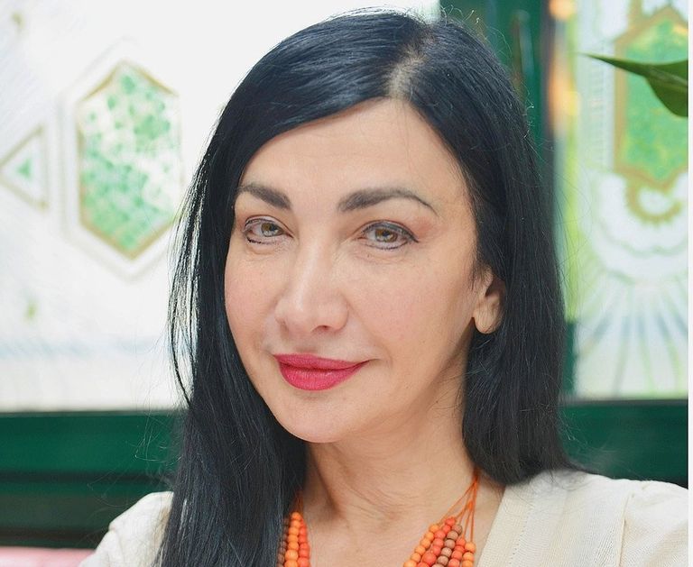 عدد من الشاعرات المشاركات في