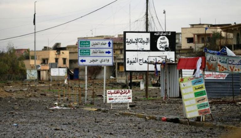 لوحات لتنظيم داعش في الموصل