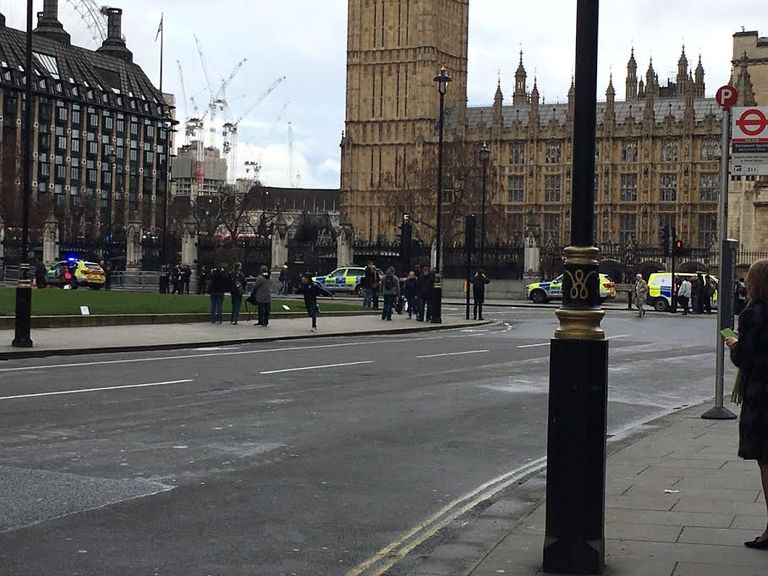 صورة من موقع الحادث