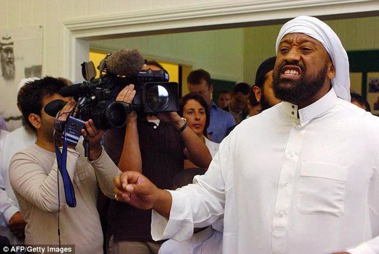 أبو عز الدين منفذ هجوم البرلمان