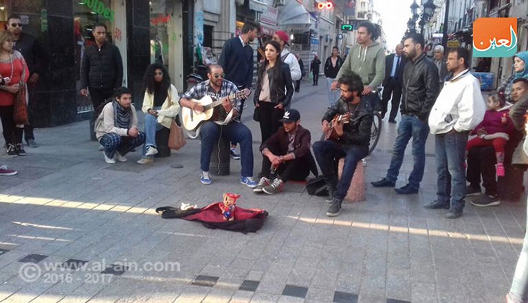 عروض لفرقة أنصار السلام